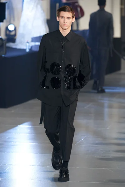 Look 52
